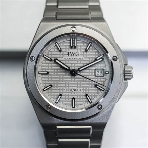 iwc ingenieur titanium 2023